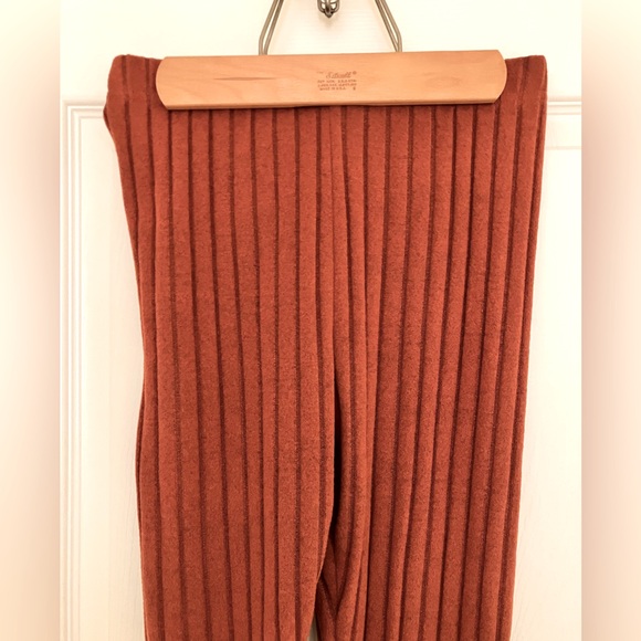 NWOT Rust Colored Ribbed Pants - Picture 3 of 4